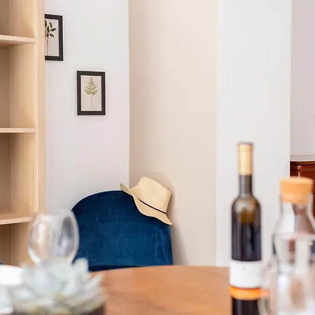 Maison Cap Brun Jardin Parking Holiday home *