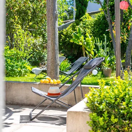 Holiday home Maison Cap Brun Jardin Parking