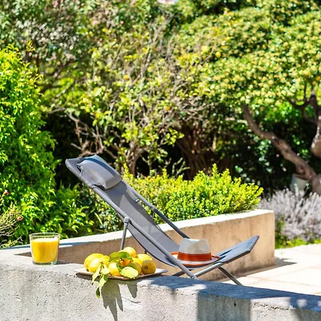 Maison Cap Brun Jardin Parking Holiday home *