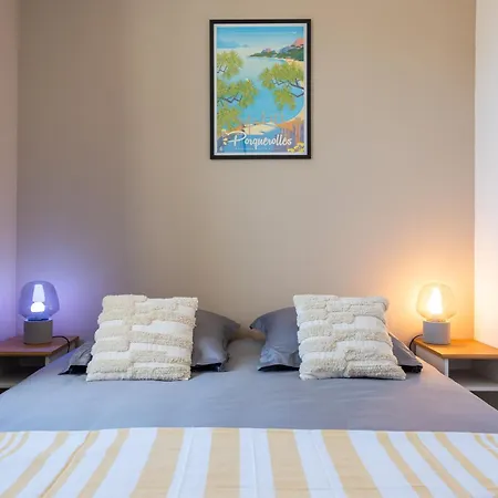 Holiday home Maison Cap Brun Jardin Parking